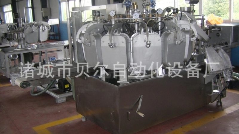 在进行灌装机安装调试之前，首先要做好充分的准备工作。这包括：